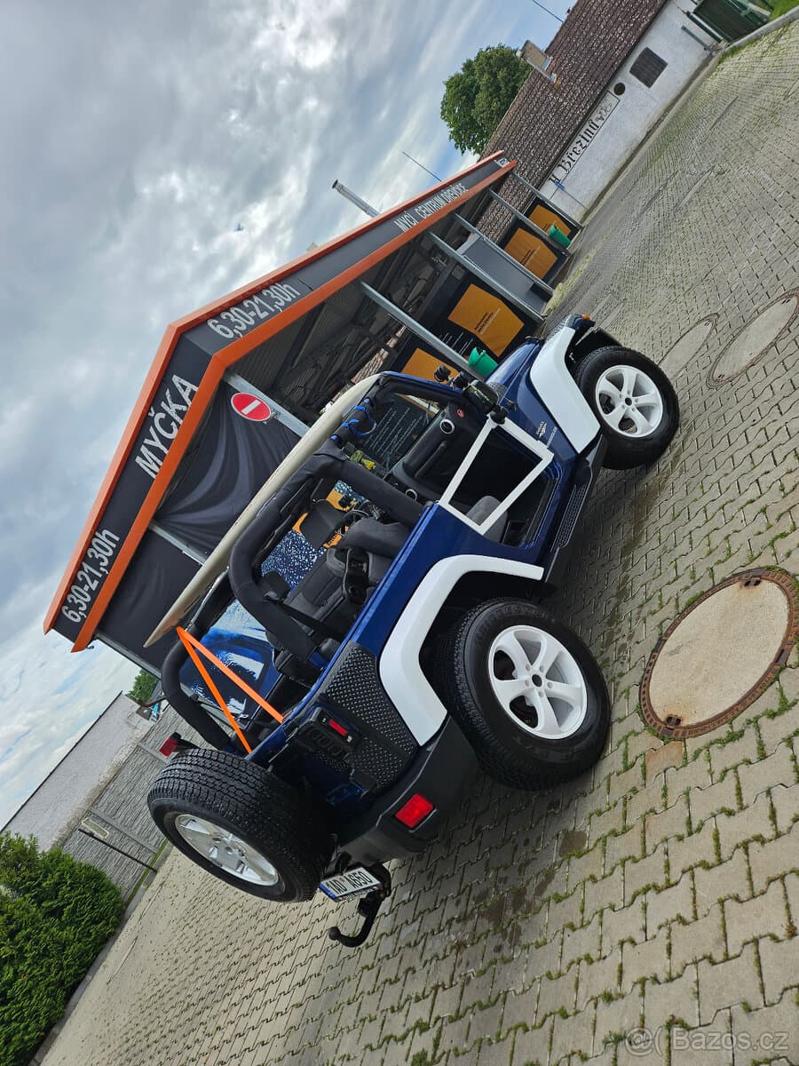 2010 Jeep WRANGLER - 6