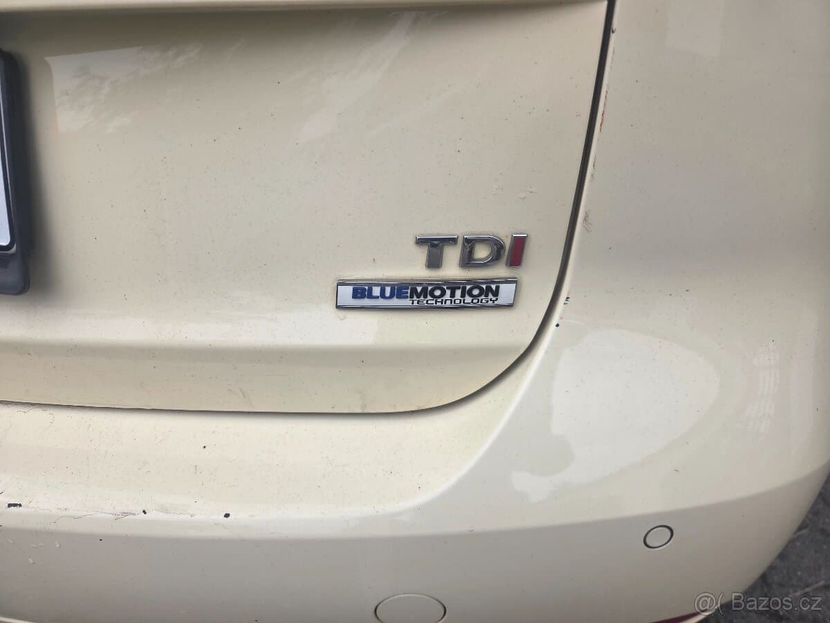 2015 Volkswagen TOURAN - 6