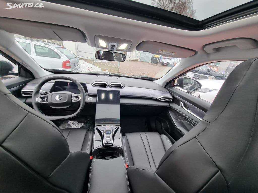 Dongfeng MAGE - 6