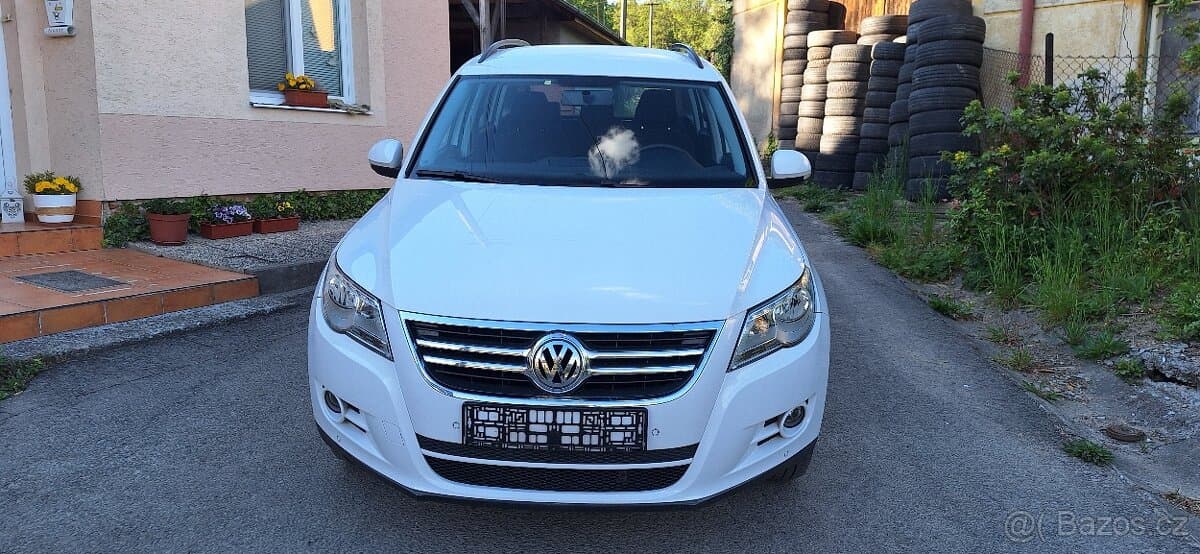 2010 Volkswagen TIGUAN - 6