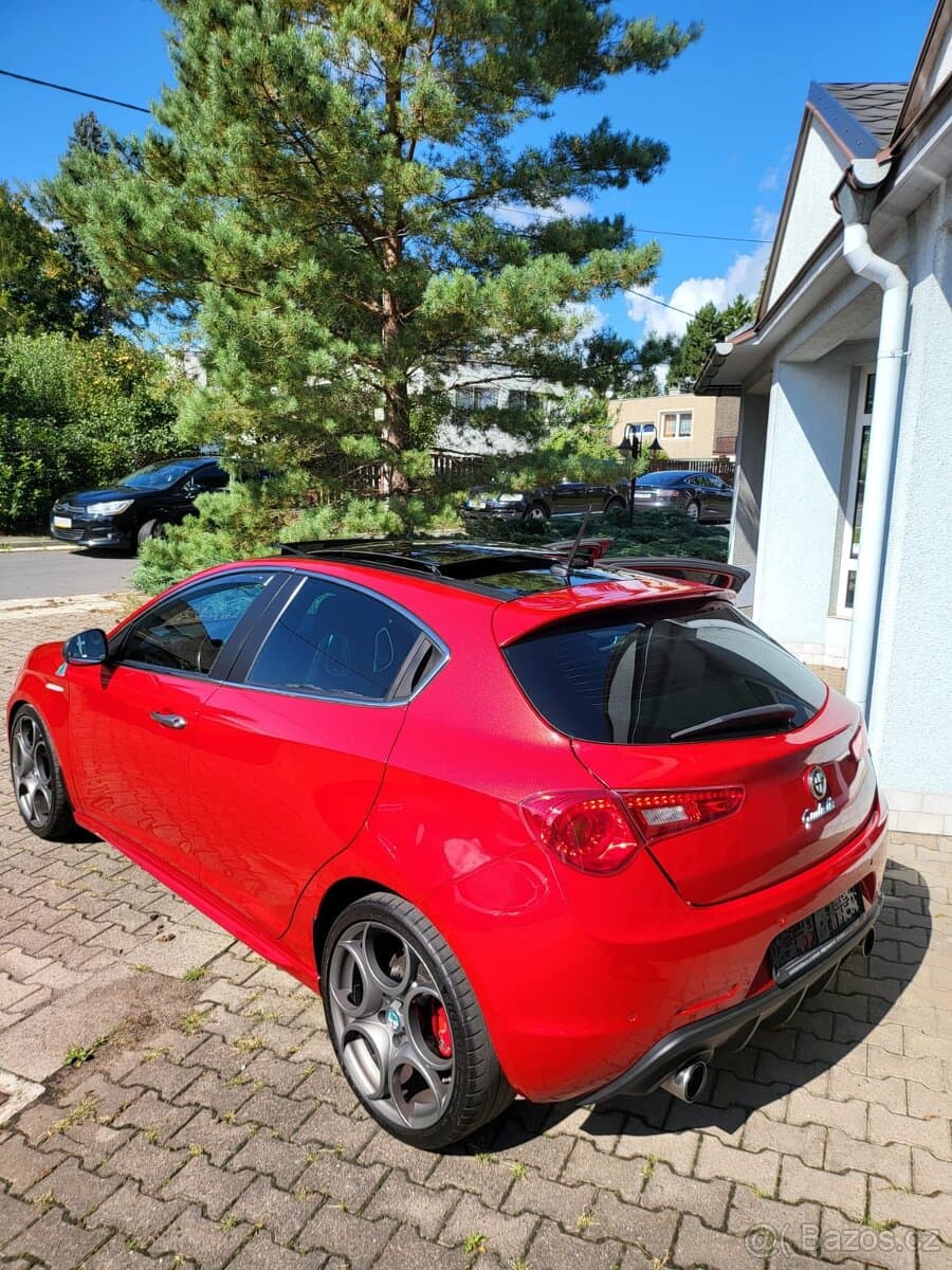 2015 Alfa Romeo GIULIETTA - 6