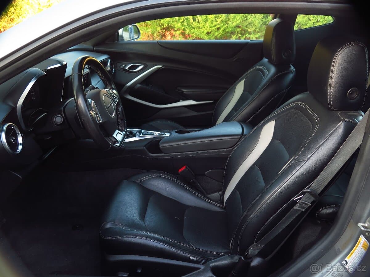 2021 Chevrolet CAMARO - 6