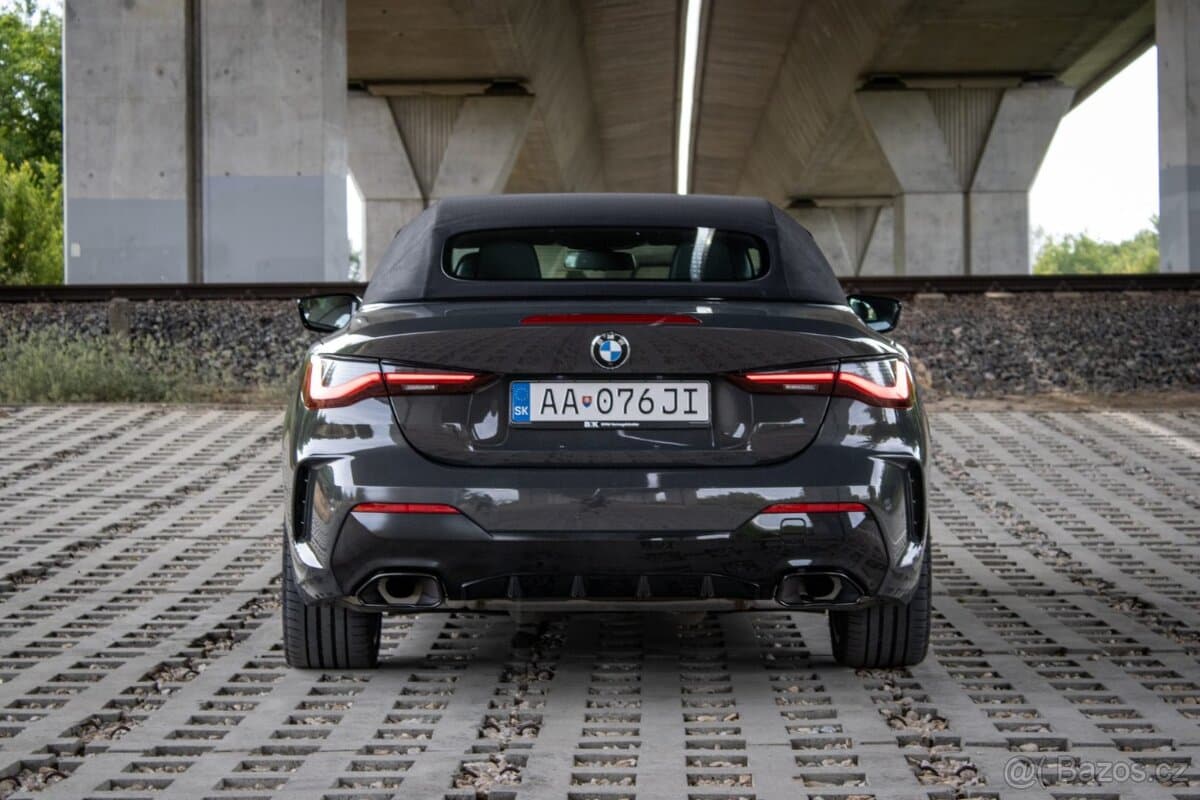 2023 BMW M4 - 6
