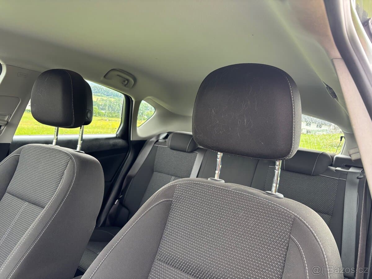 2010 Opel ASTRA - 6