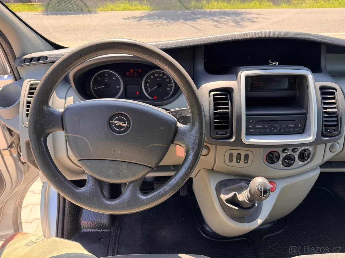 2011 Opel VIVARO - 6