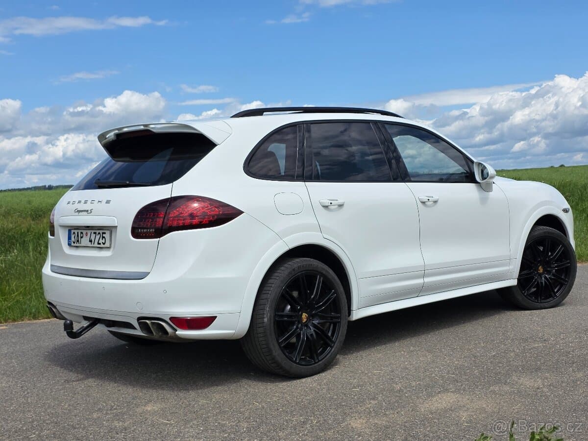 2013 Porsche CAYENNE - 6