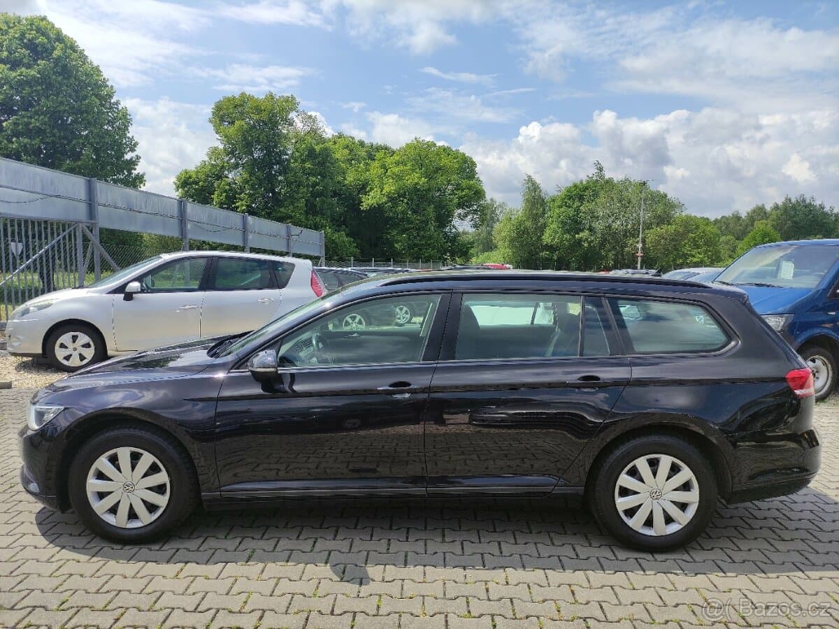 2017 Volkswagen PASSAT - 6