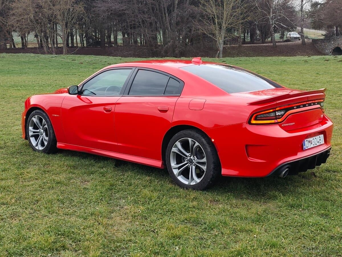 2020 Dodge CHARGER - 6