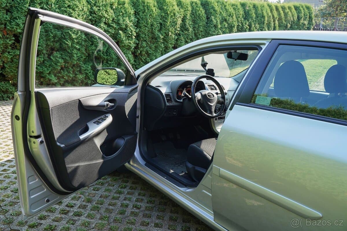 Toyota COROLLA - 6