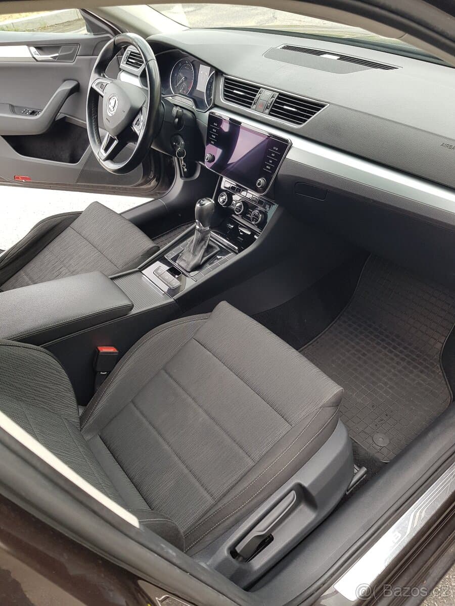 2019 Škoda SUPERB - 6