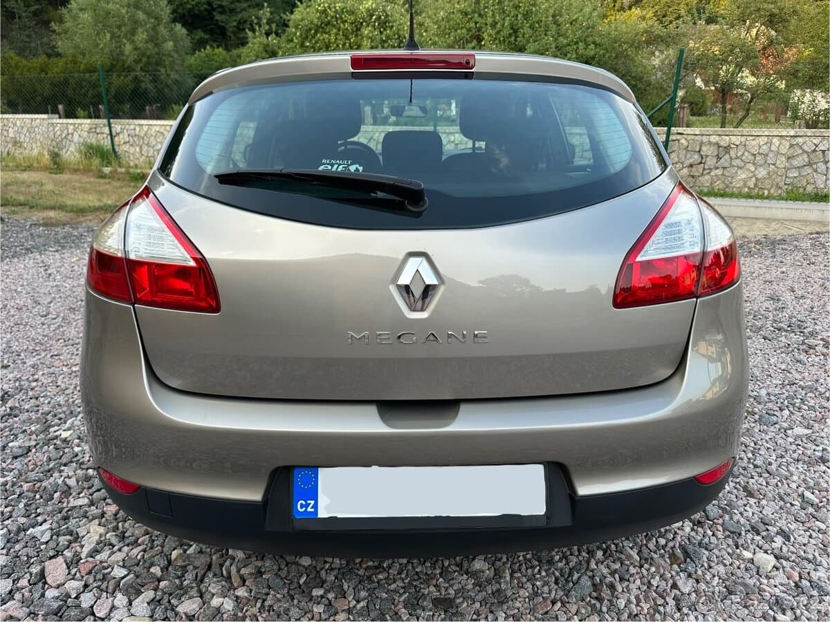 2010 Renault MEGANE - 6