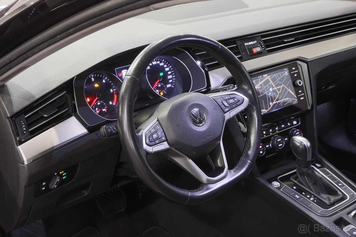 2020 Volkswagen PASSAT - 6