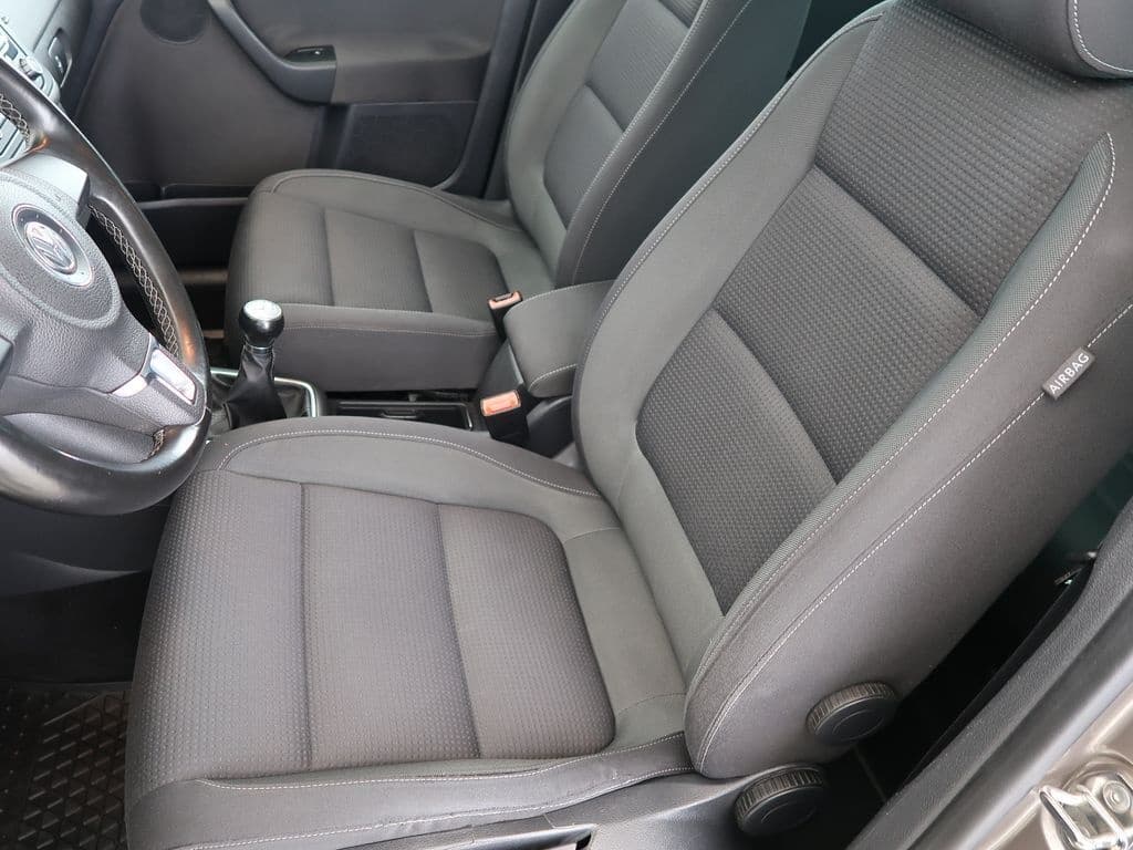 2011 Volkswagen GOLF - 6