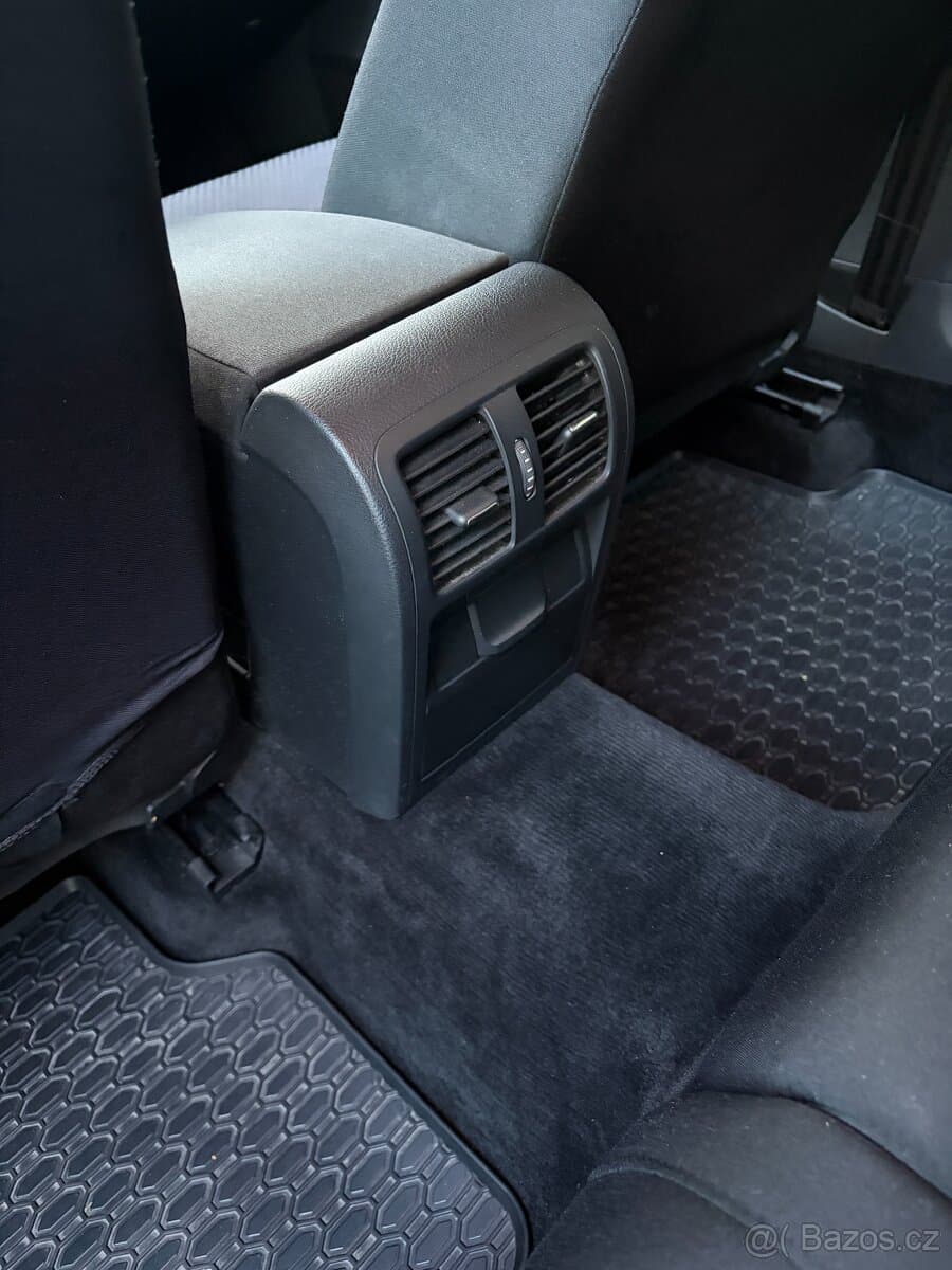 2013 Volkswagen PASSAT - 6