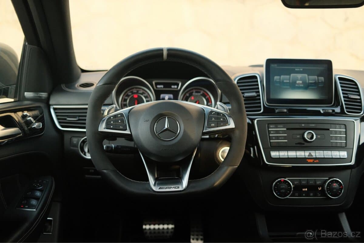 Mercedes-Benz GL - 6