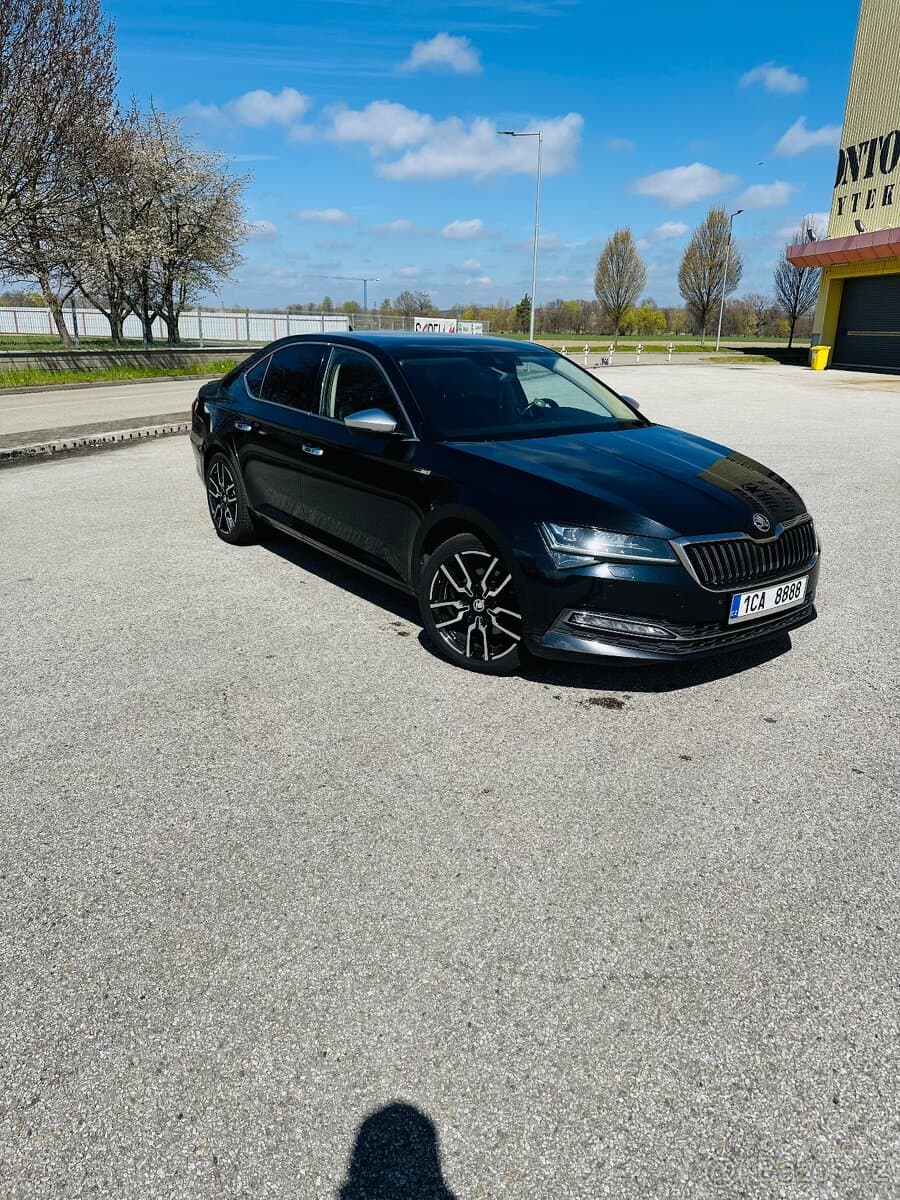 2020 Škoda SUPERB - 6