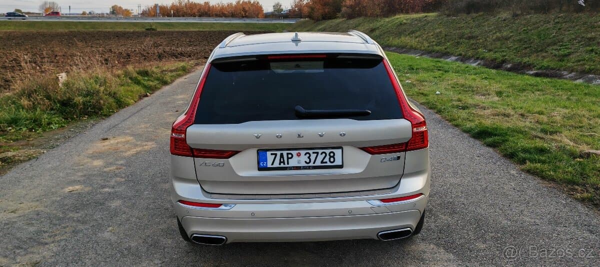 2019 Volvo XC60 - 6