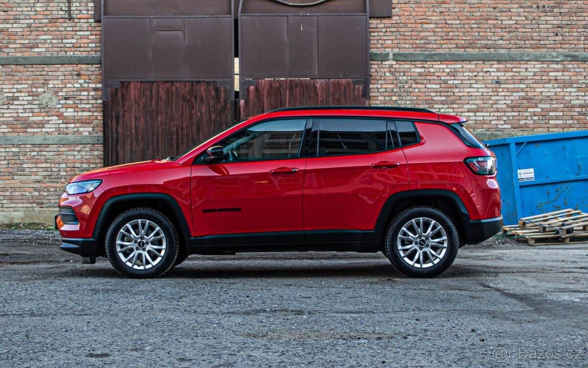 2023 Jeep COMPASS - 6