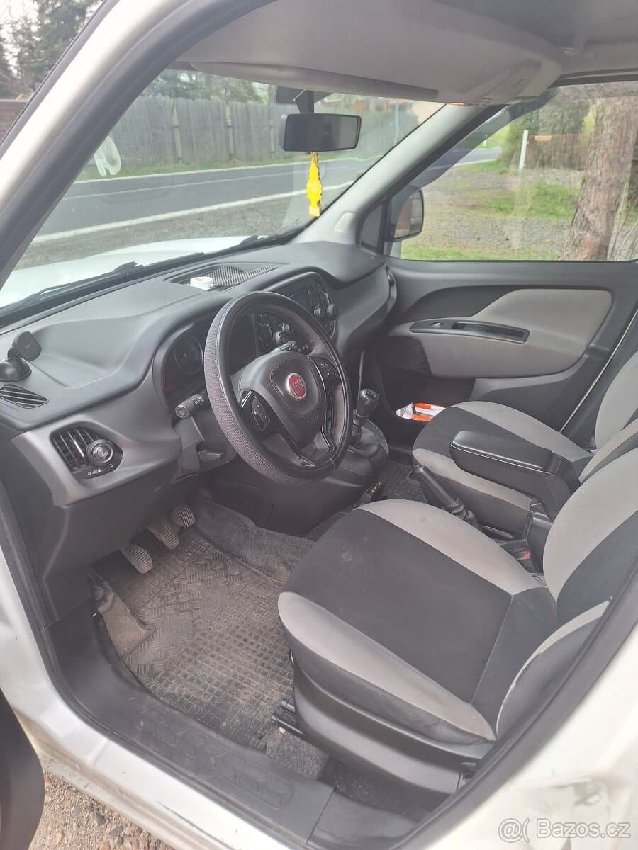 2015 Fiat DOBLO - 6