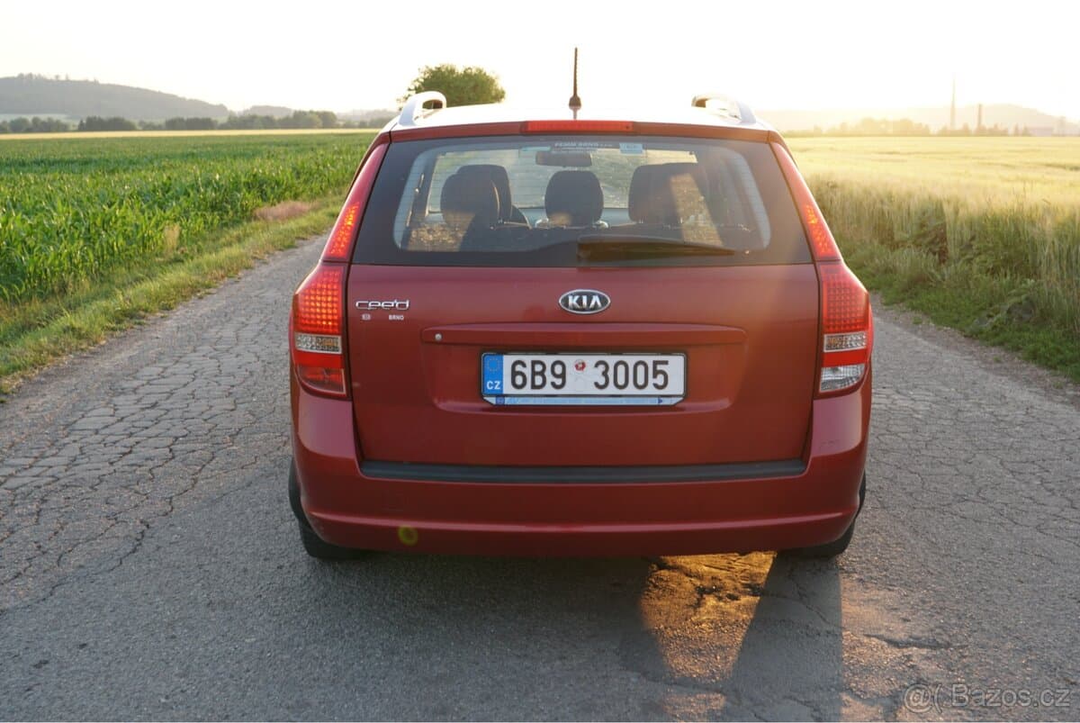 2009 Kia CEE'D - 6