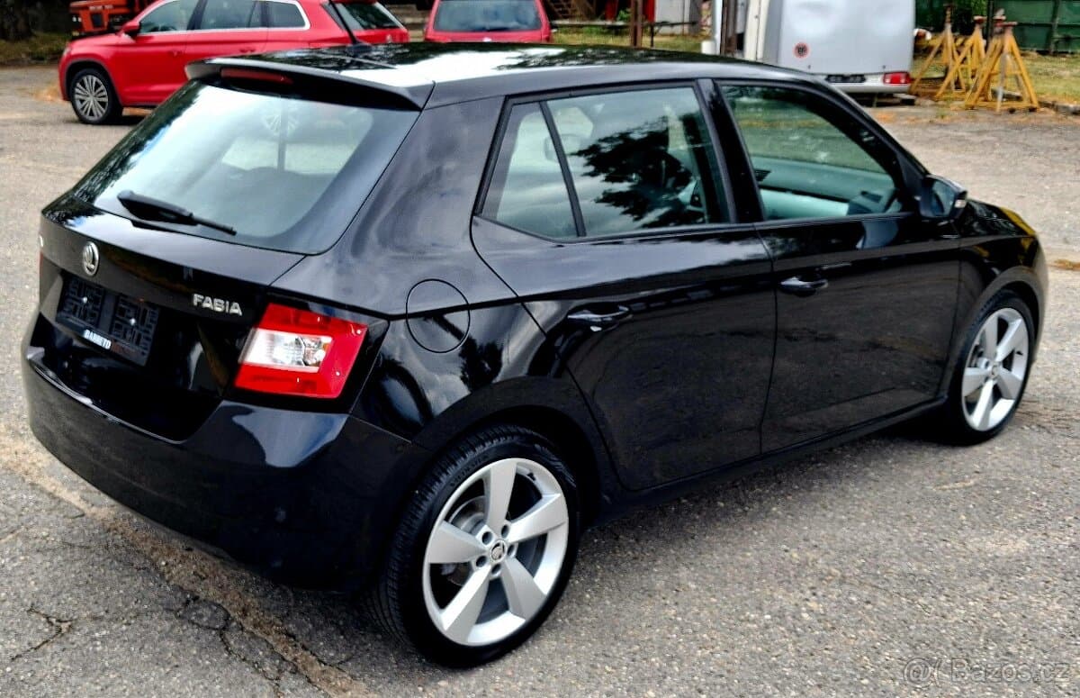 2015 Škoda FABIA - 6