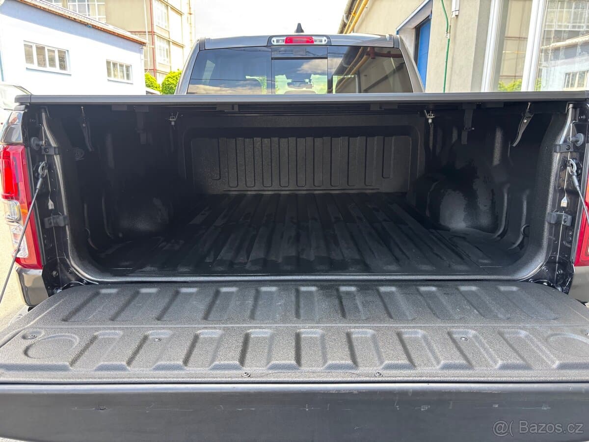 2021 RAM 1500 - 6