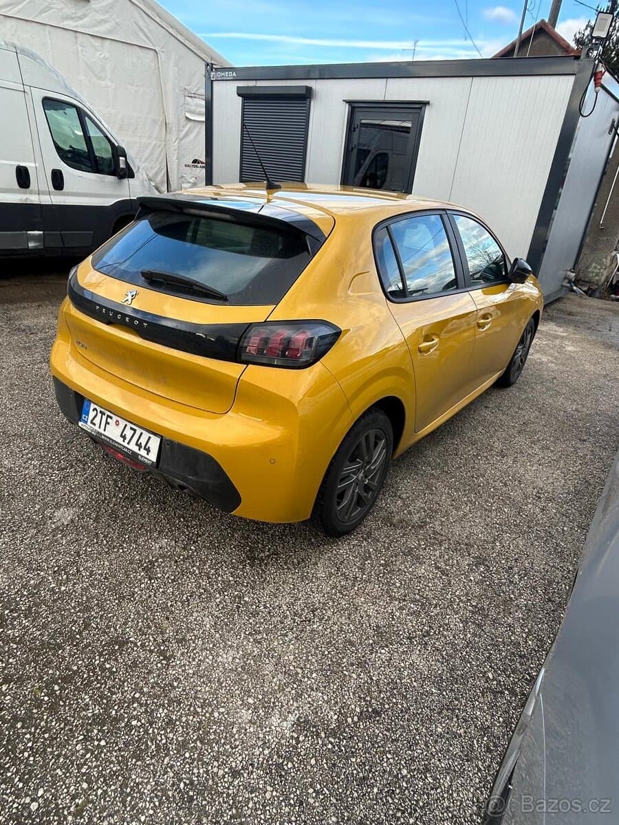 2022 Peugeot 208 - 6