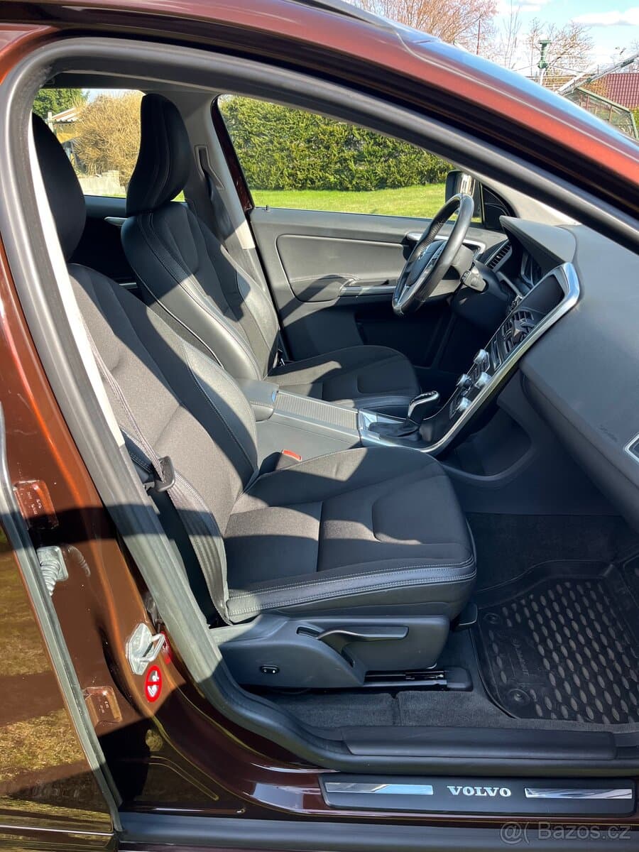 2015 Volvo XC60 - 6