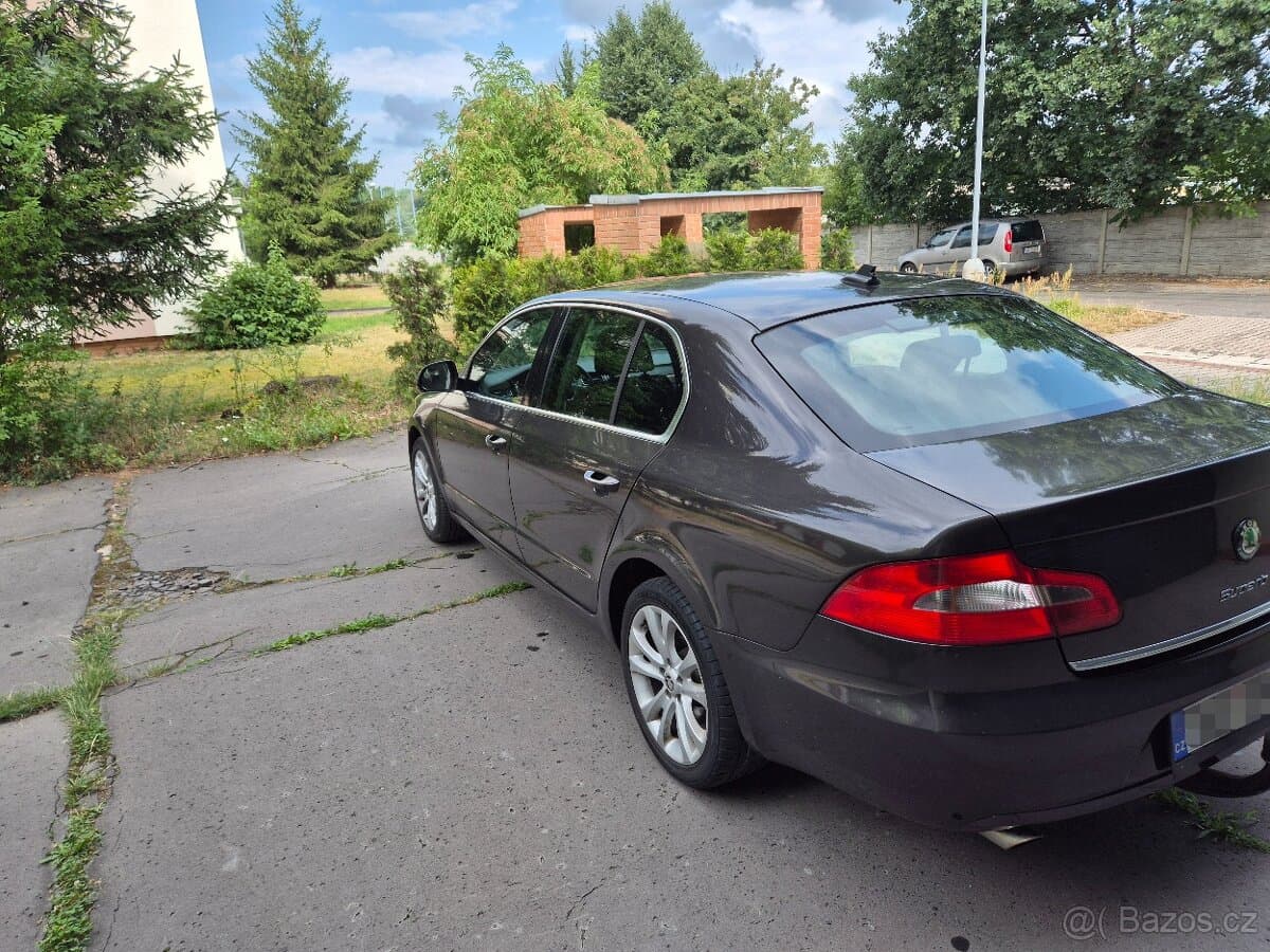 2009 Škoda SUPERB - 6