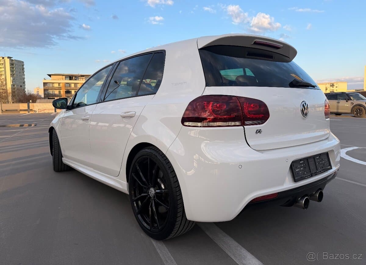2011 Volkswagen GOLF - 6