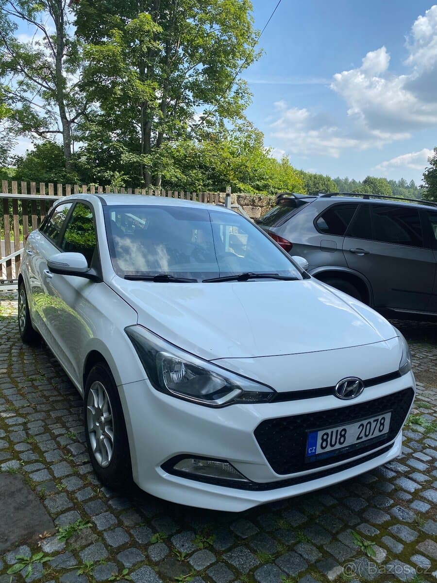 2016 Hyundai i20 - 6