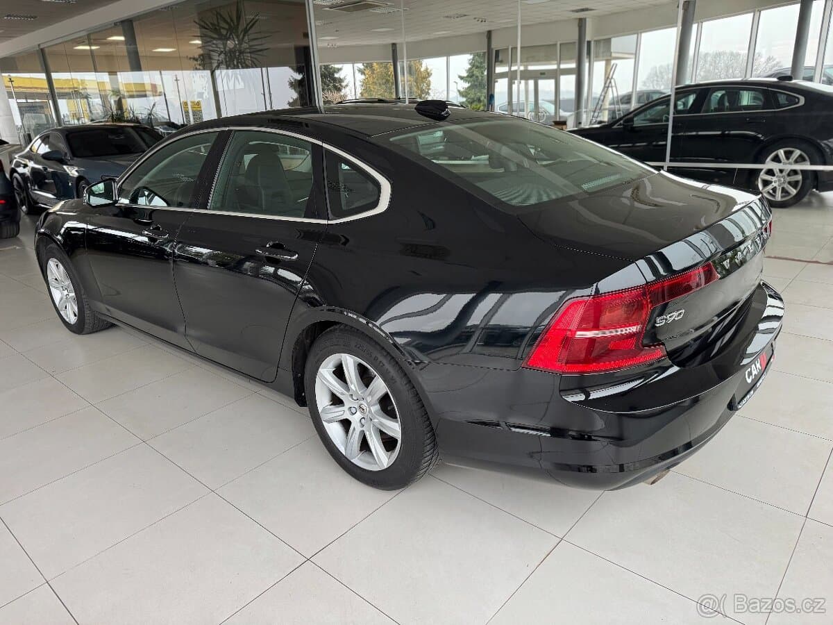 2017 Volvo S90 - 6