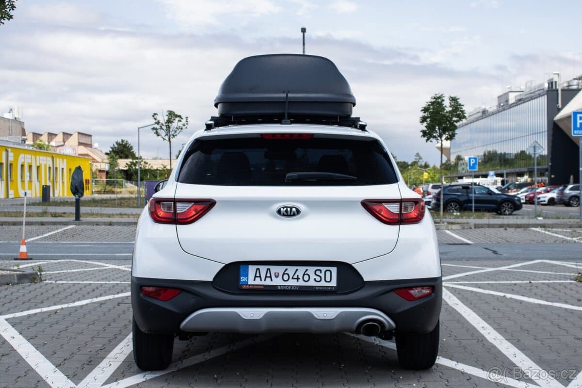 2019 Kia STONIC - 6