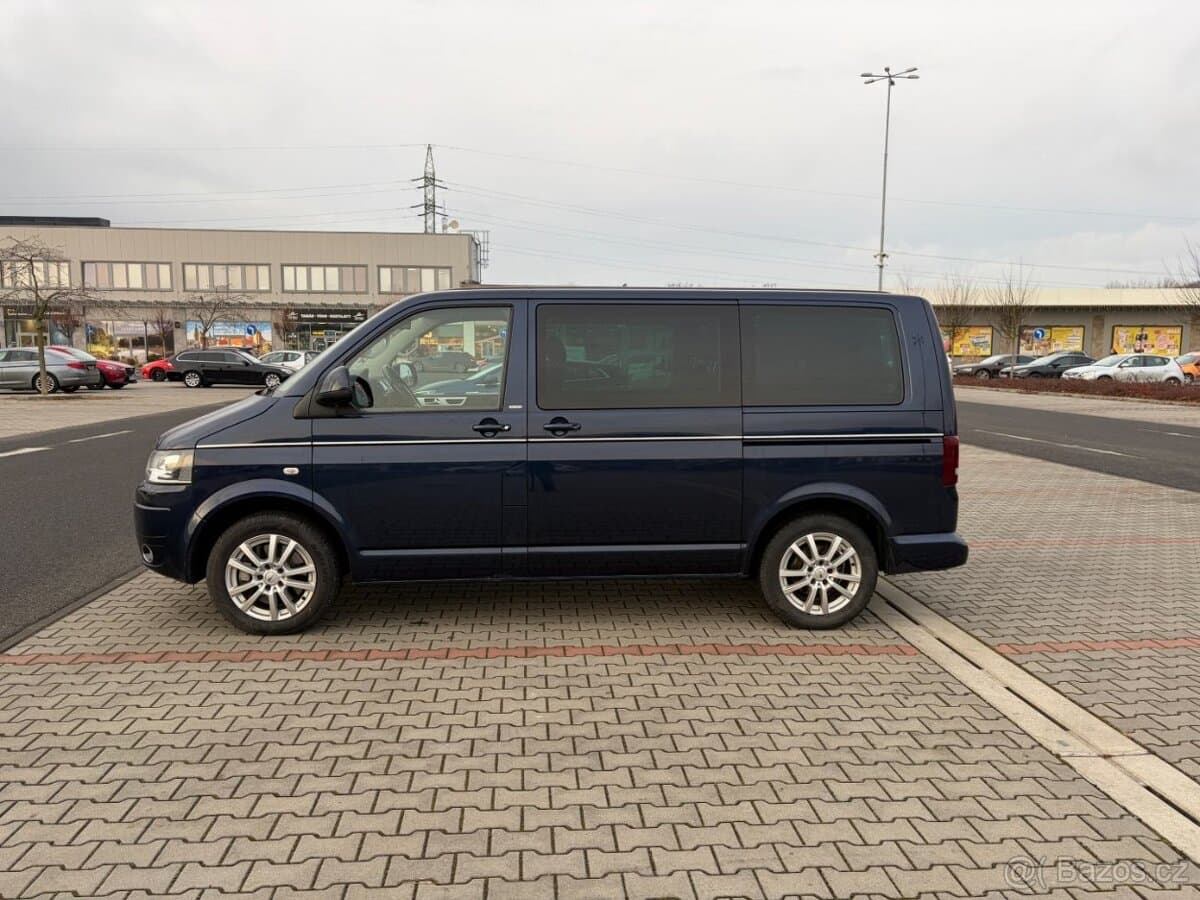 2013 Volkswagen MULTIVAN - 6