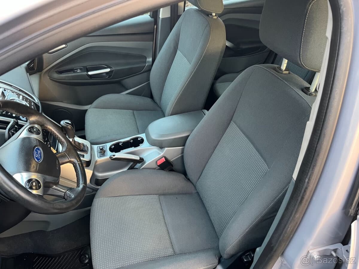 2011 Ford C-MAX - 6