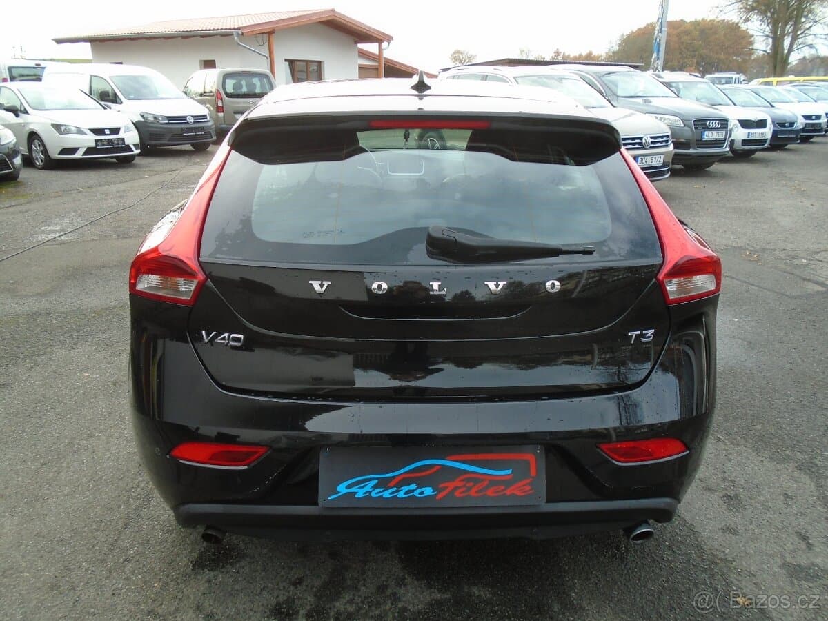 2019 Volvo V40 - 6