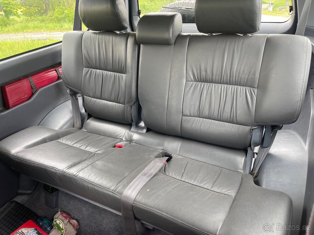 2001 Toyota LAND CRUISER - 6