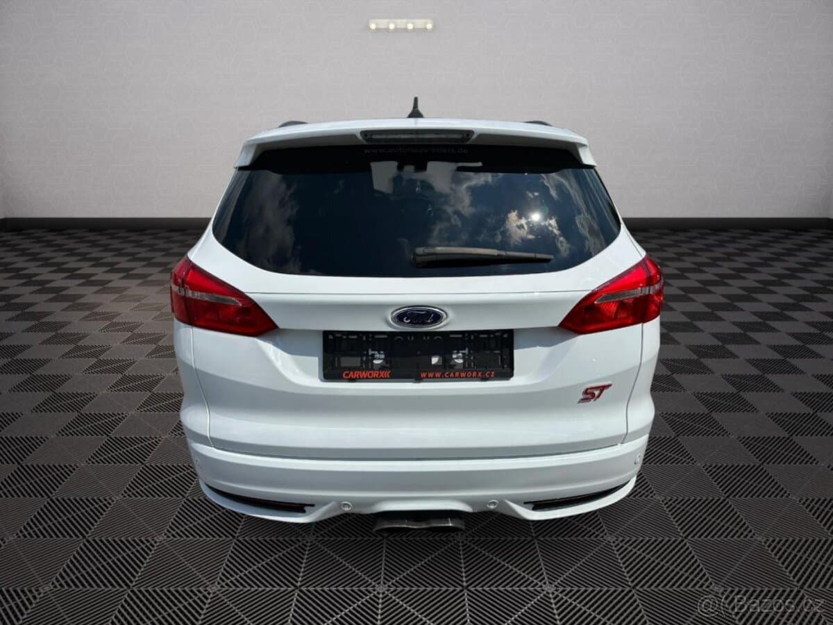 2017 Ford FOCUS - 6