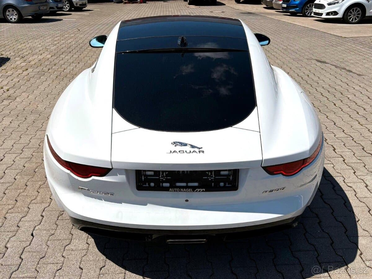 2019 Jaguar F-TYPE - 6