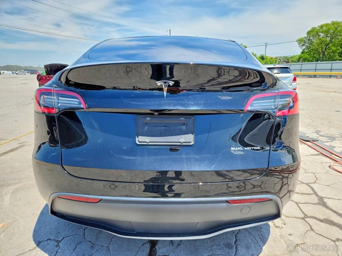 2021 Tesla MODEL Y - 6