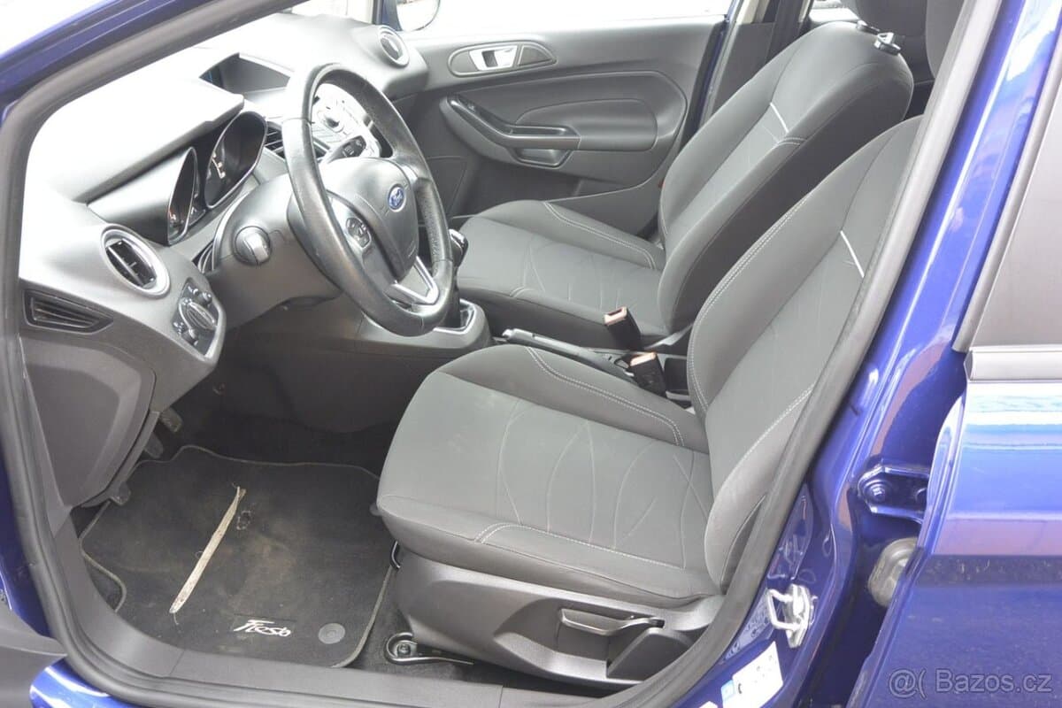 2015 Ford FIESTA - 6