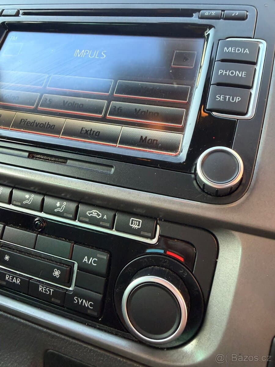 2013 Volkswagen CARAVELLE - 6