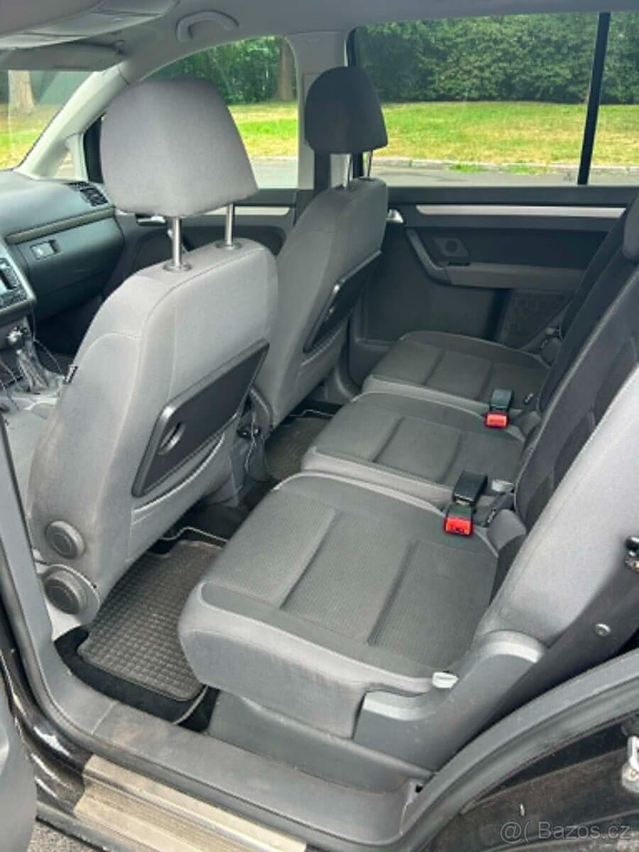 Volkswagen TOURAN - 6