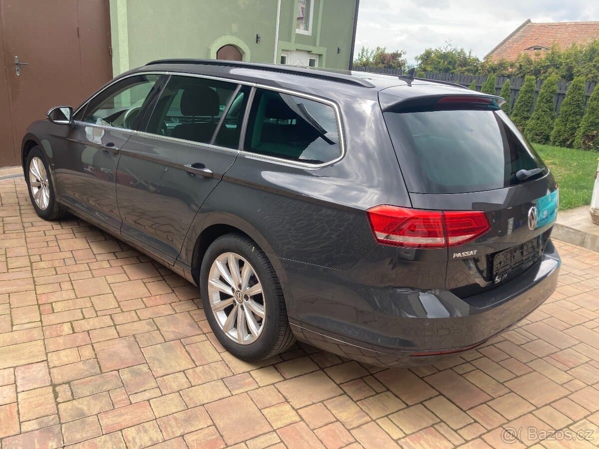 2015 Volkswagen PASSAT - 6