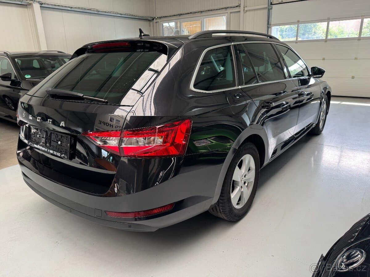 2023 Škoda SUPERB - 6