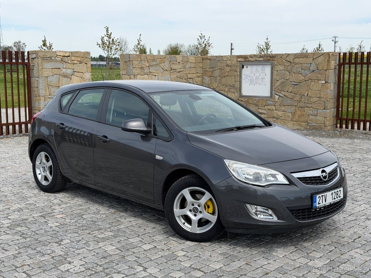 2010 Opel ASTRA - 6