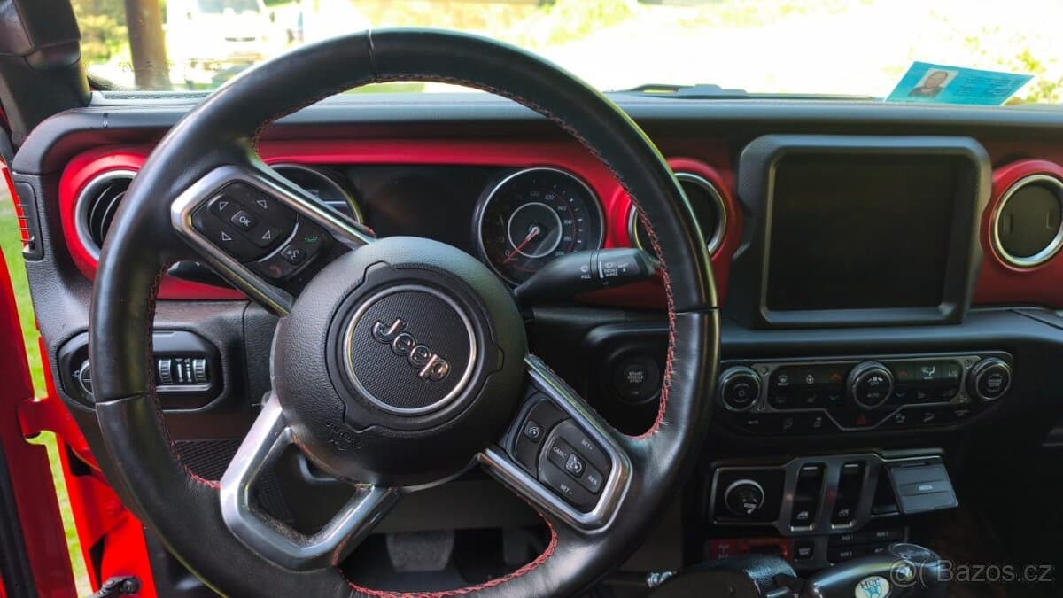 2019 Jeep WRANGLER - 6