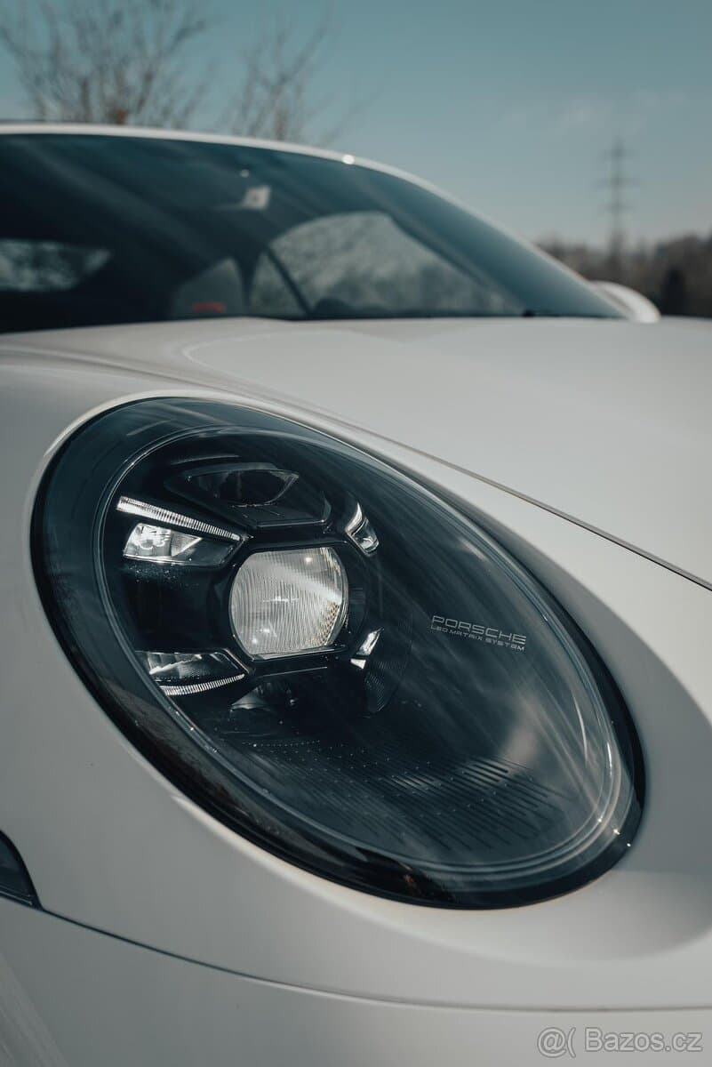 2024 Porsche 911 - 6