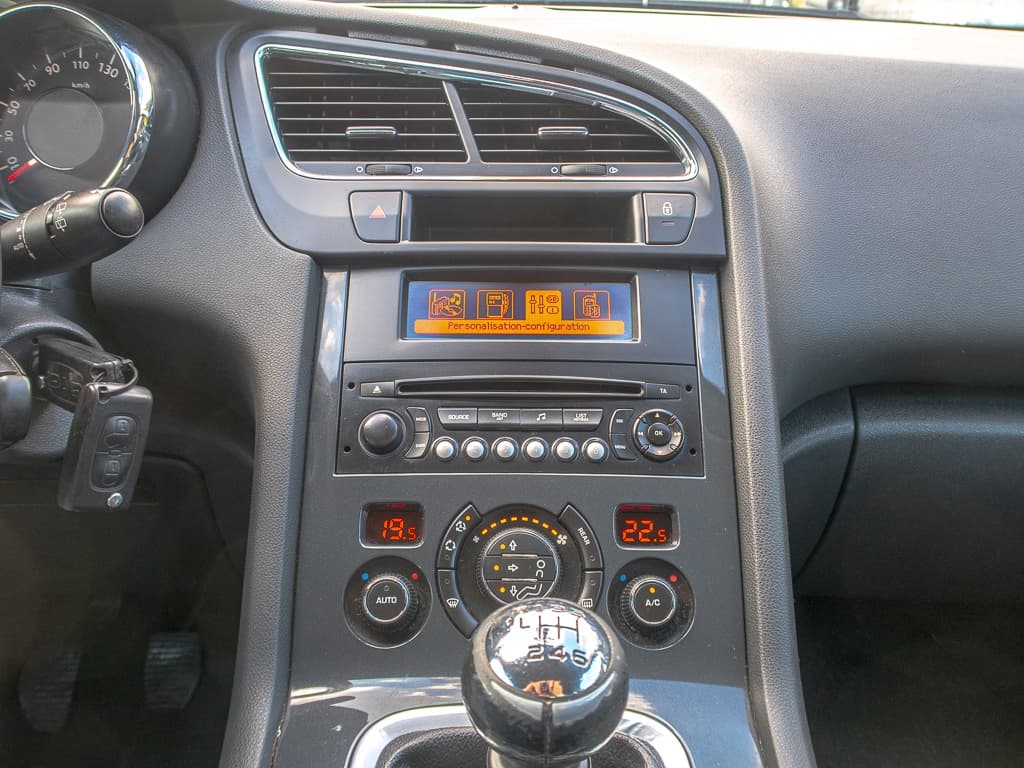 2012 Peugeot 5008 - 6