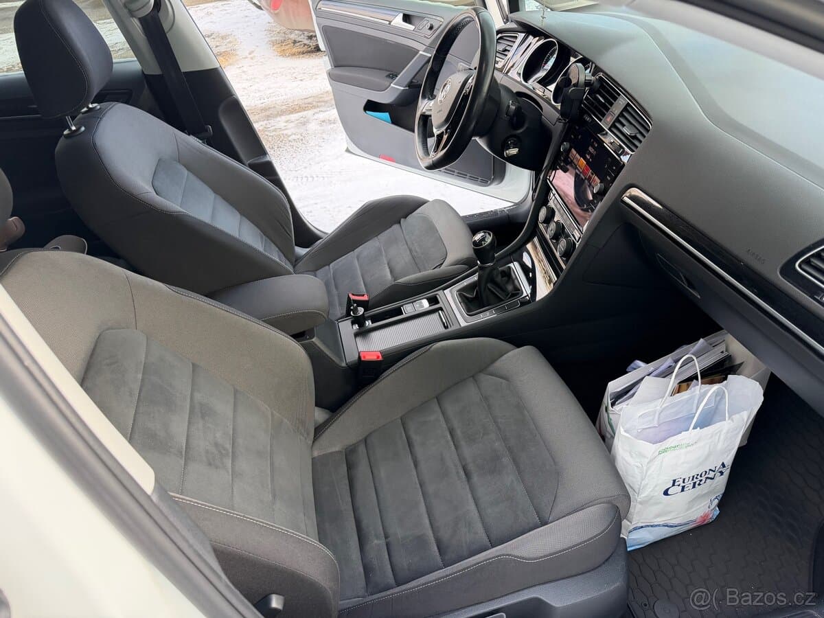 2019 Volkswagen GOLF - 6